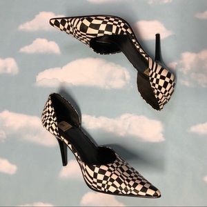 Vintage Warped Checkered Pointed Toe Heels